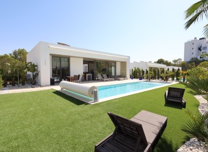 Detached house - Resale - Las Colinas - Las Colinas