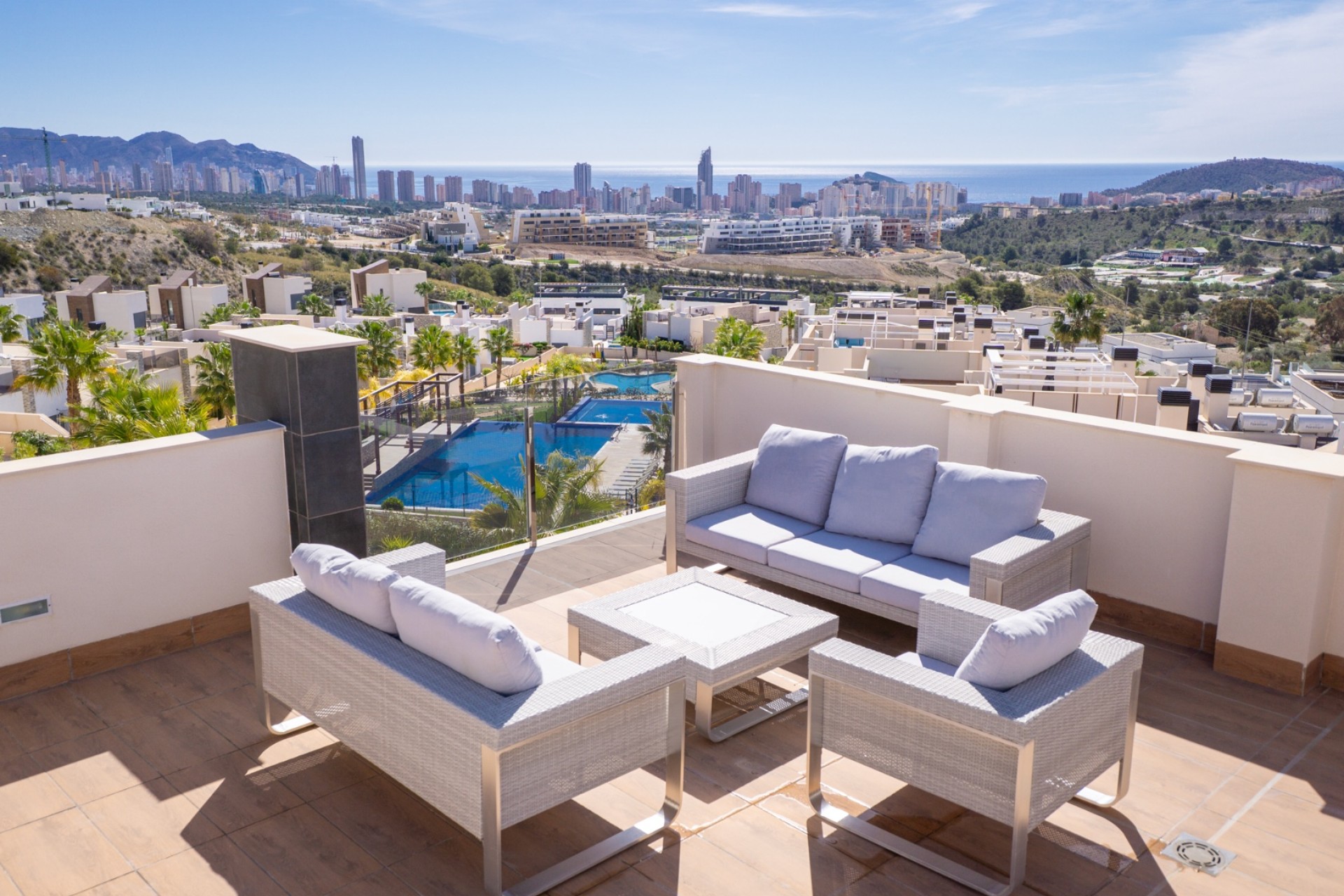 Endursala - Efri/neðri íbúð -
Finestrat - Balcon de Finestrat