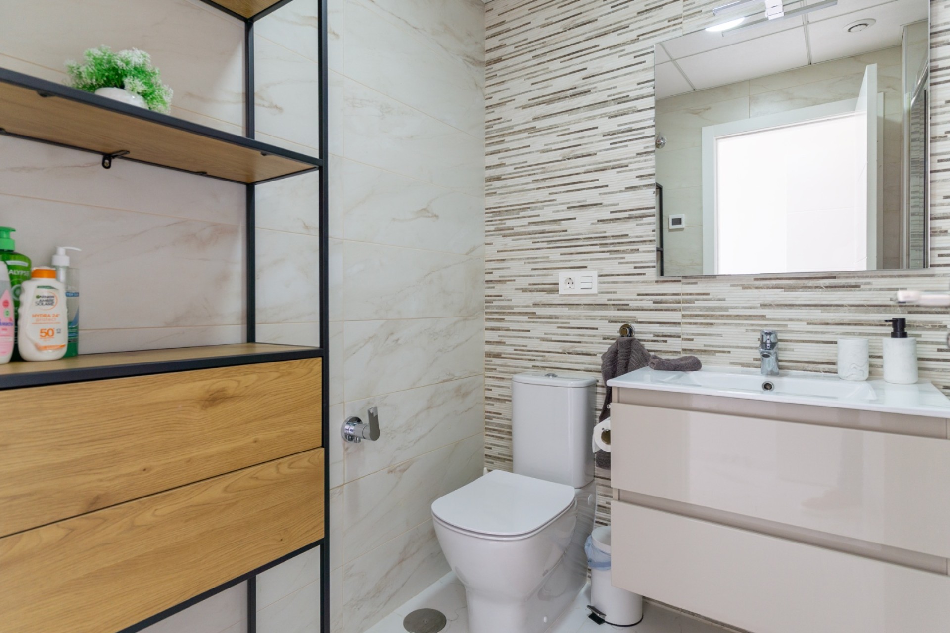 Endursala - Efri/neðri íbúð -
Finestrat - Balcon de Finestrat