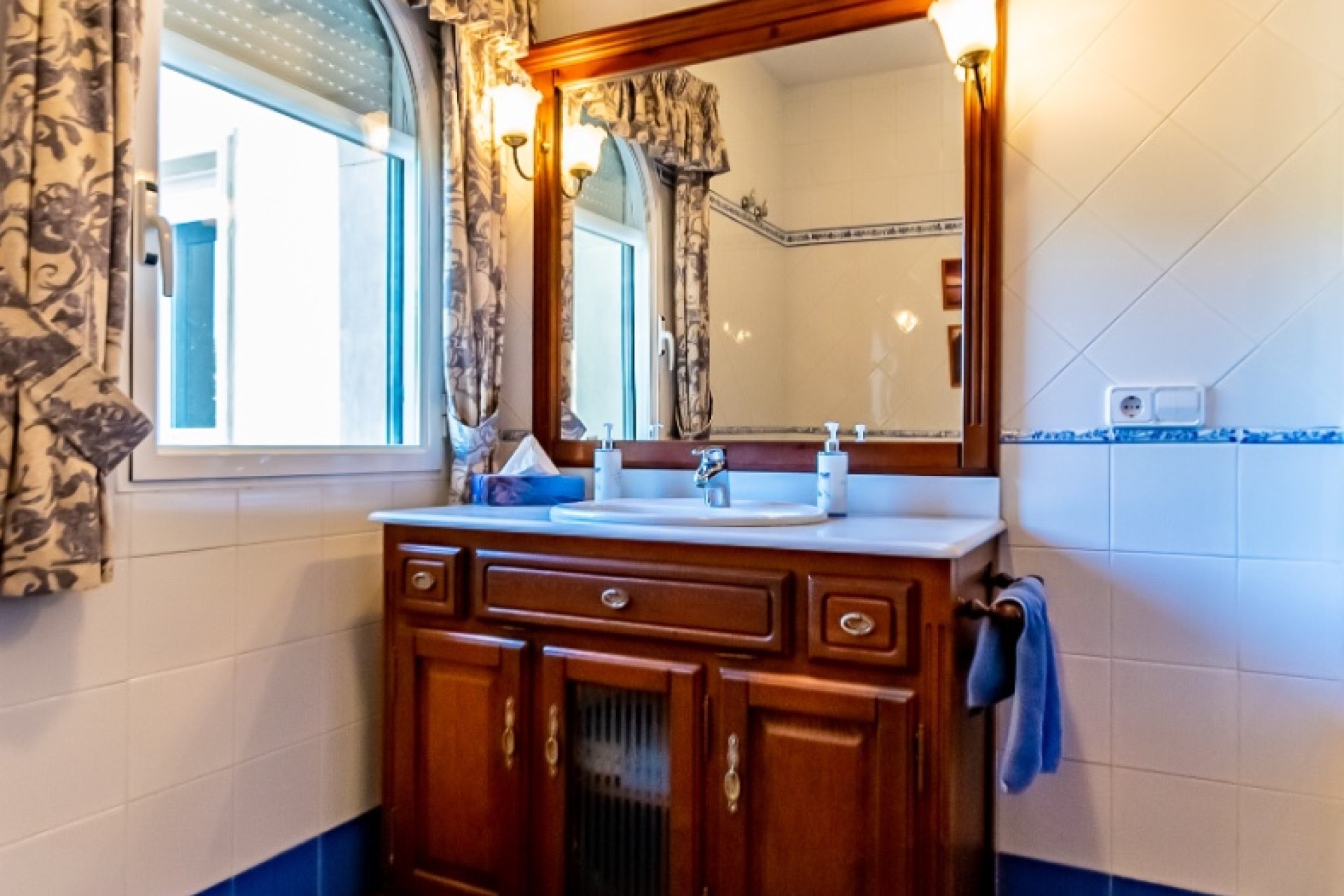 Endursala - Einbýli -
Albir, Alfaz & Altea - Alfaz del Pi