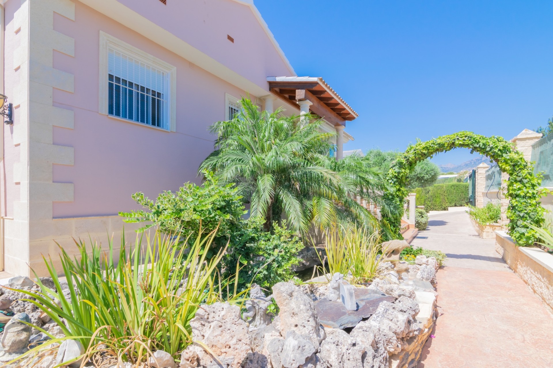 Endursala - Einbýli -
Albir, Alfaz & Altea - Alfaz del Pi