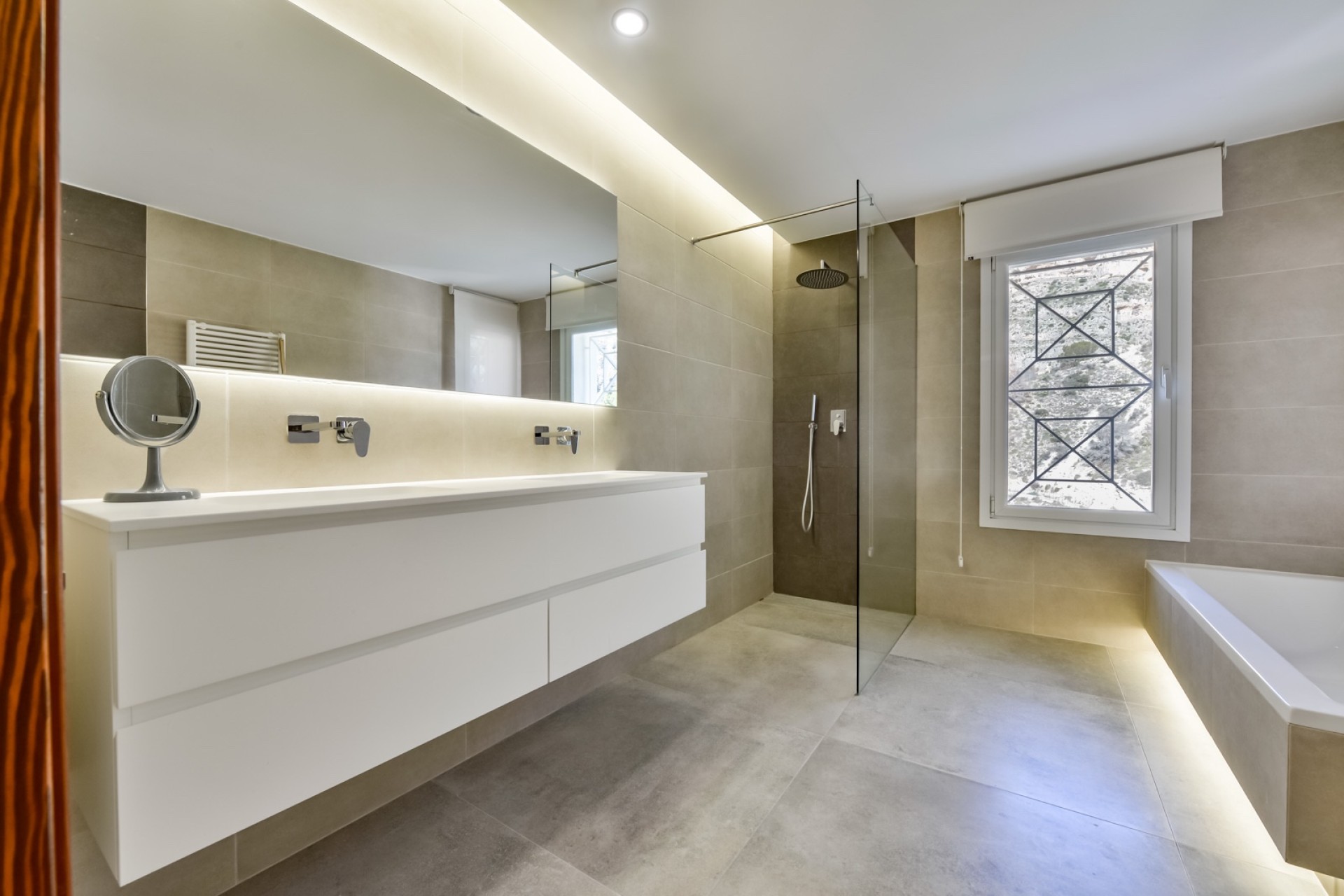 Endursala - Einbýli -
Albir, Alfaz & Altea - Altea