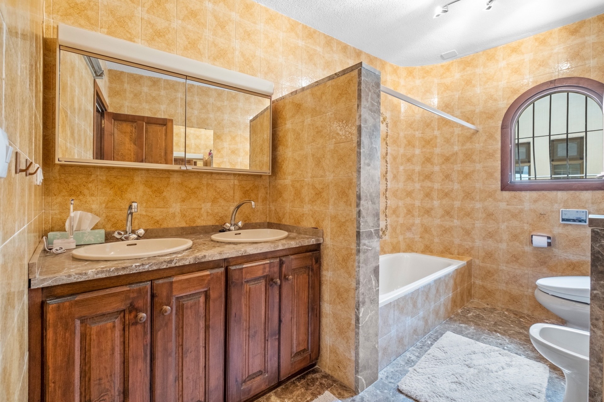 Endursala - Einbýli -
Albir, Alfaz & Altea - Altea