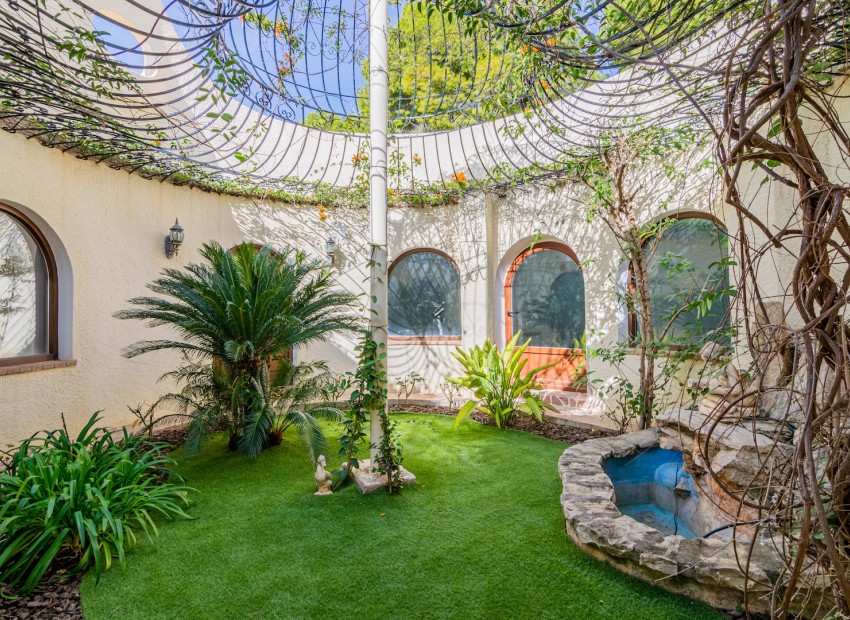 Endursala - Einbýli -
Albir, Alfaz & Altea - Altea