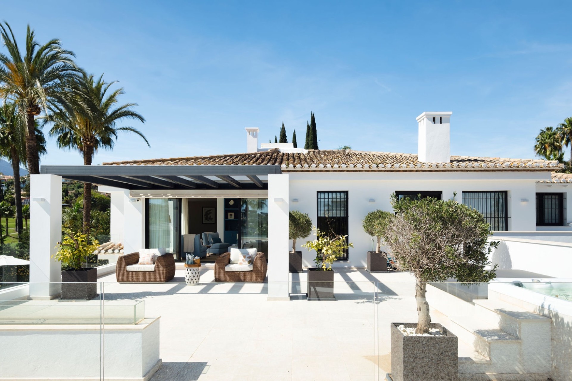 Endursala - Einbýli -
Málaga/Marbella - Marbella