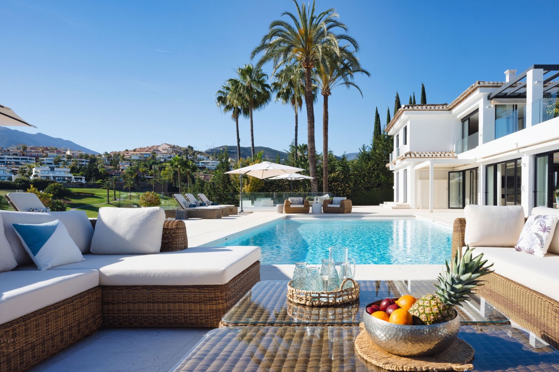 Endursala - Einbýli -
Málaga/Marbella - Marbella