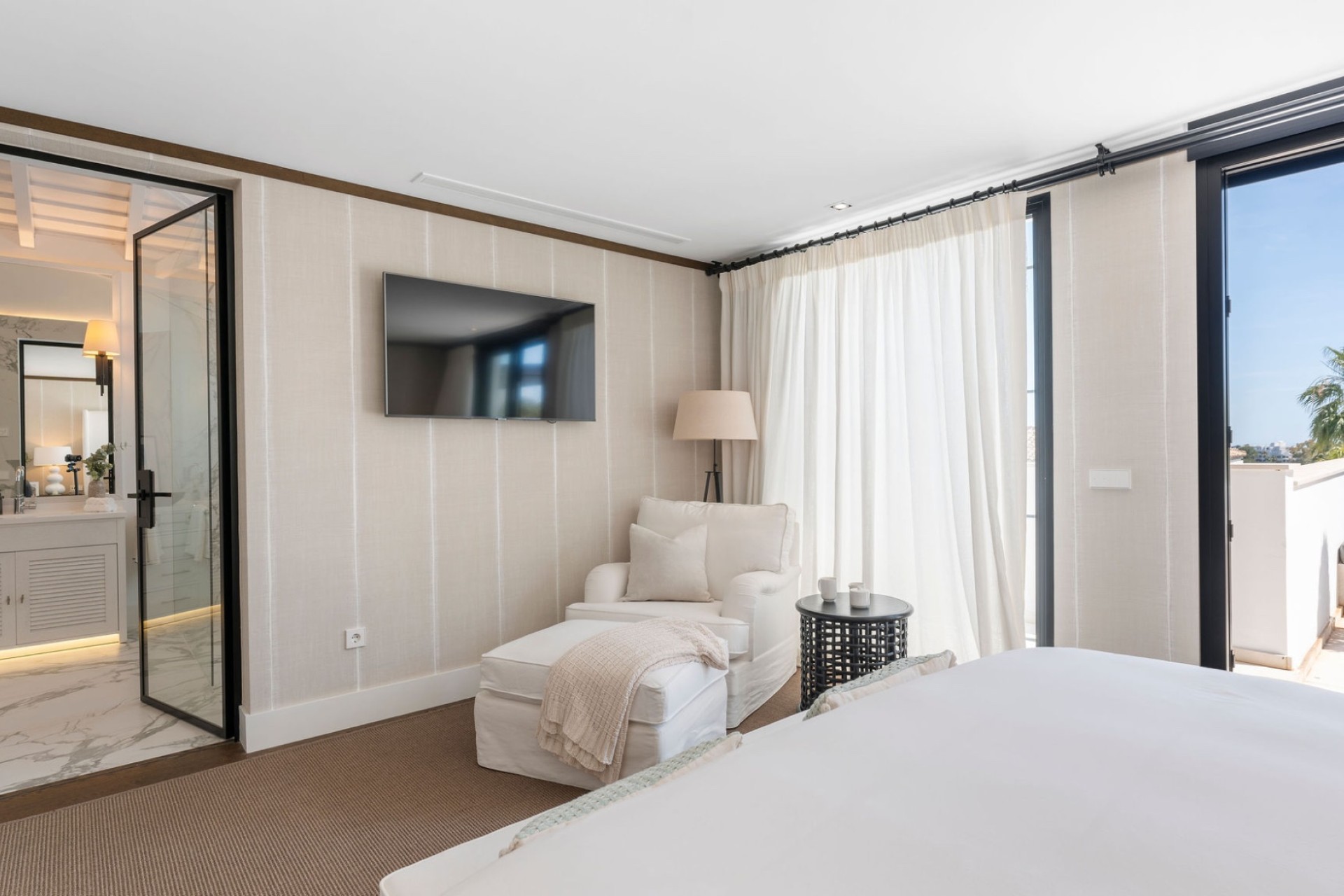 Endursala - Einbýli -
Málaga/Marbella - Marbella