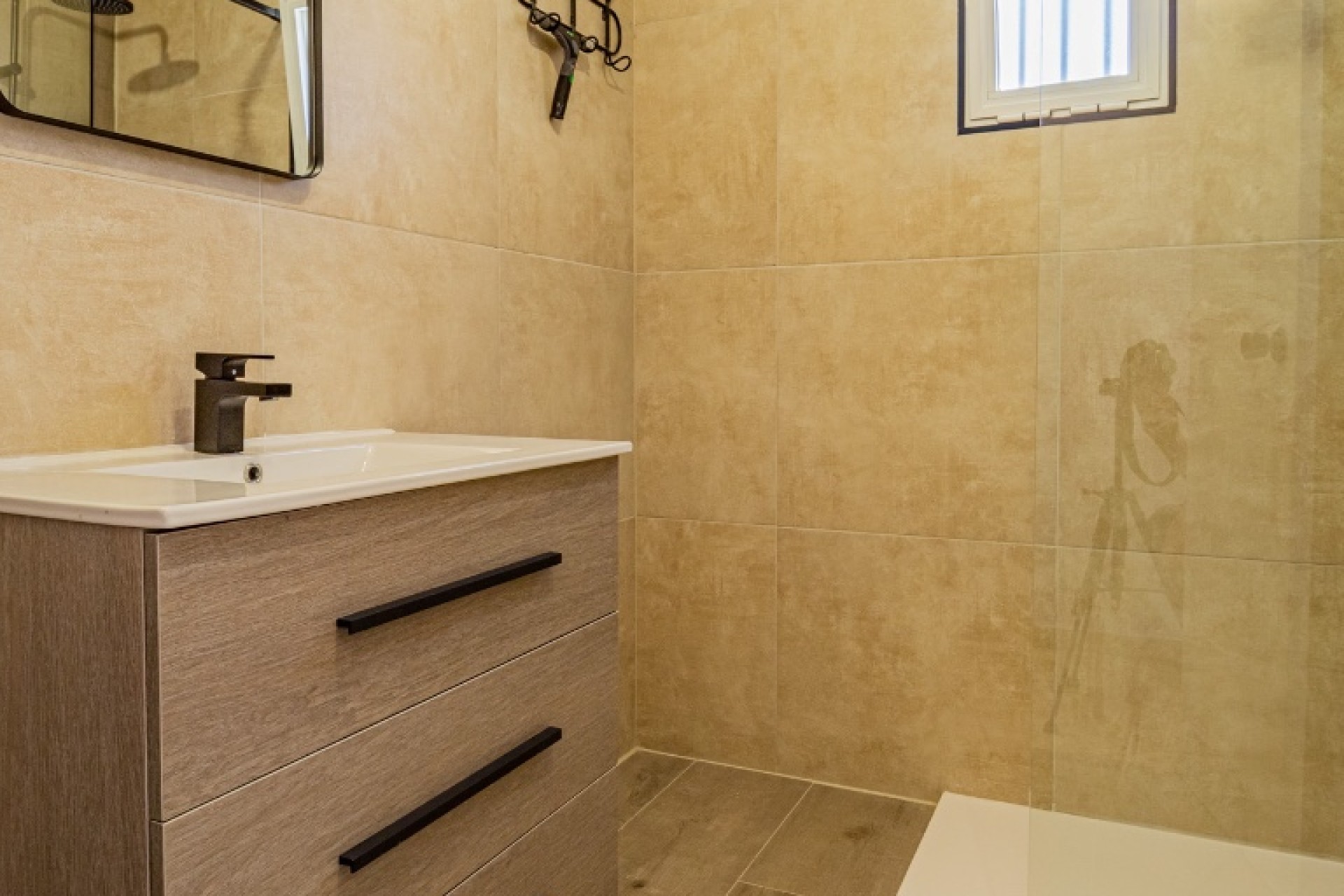 Endursala - Íbúð í fjölbýli -
Albir, Alfaz & Altea - Albir