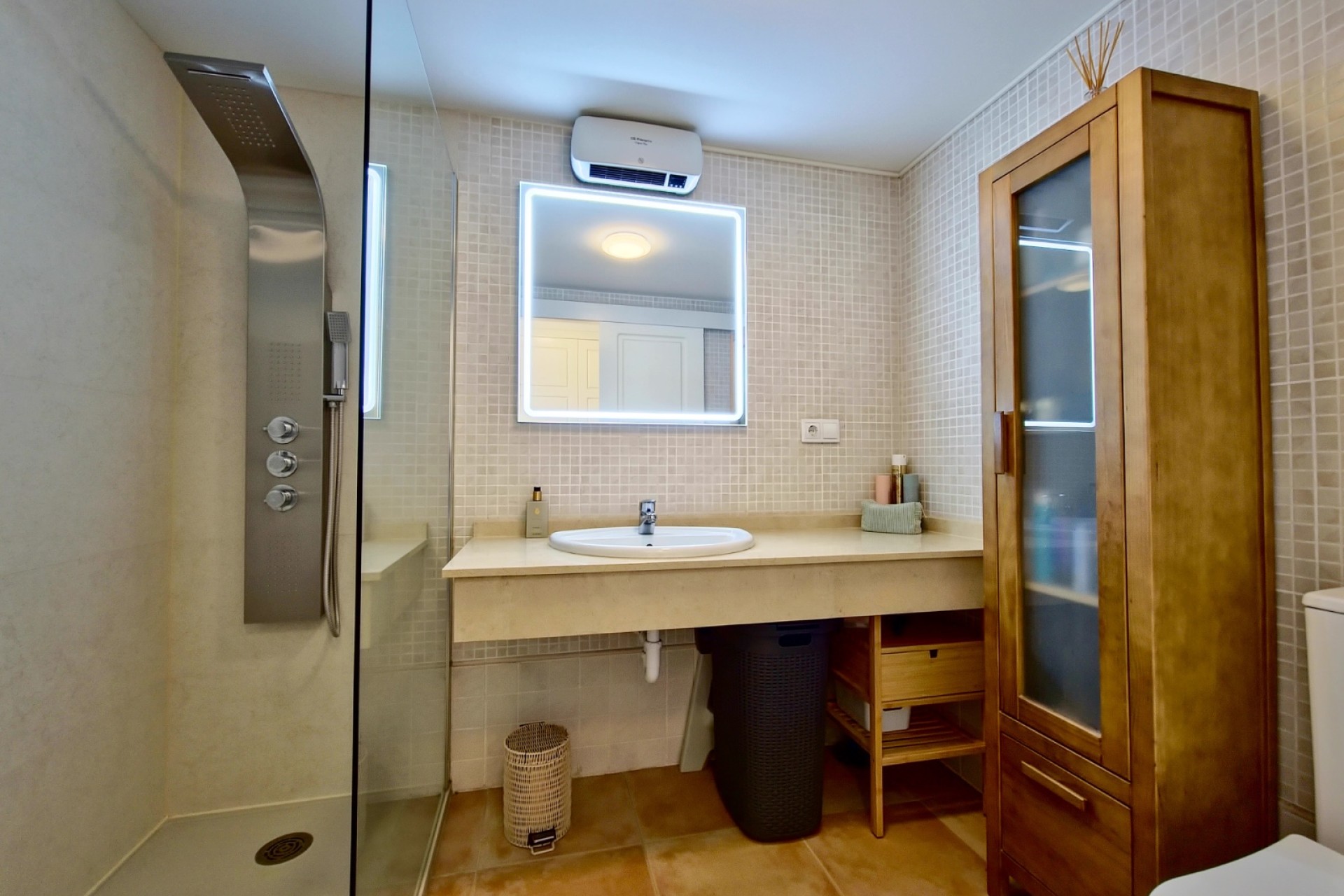 Endursala - Íbúð í fjölbýli -
Albir, Alfaz & Altea - Altea