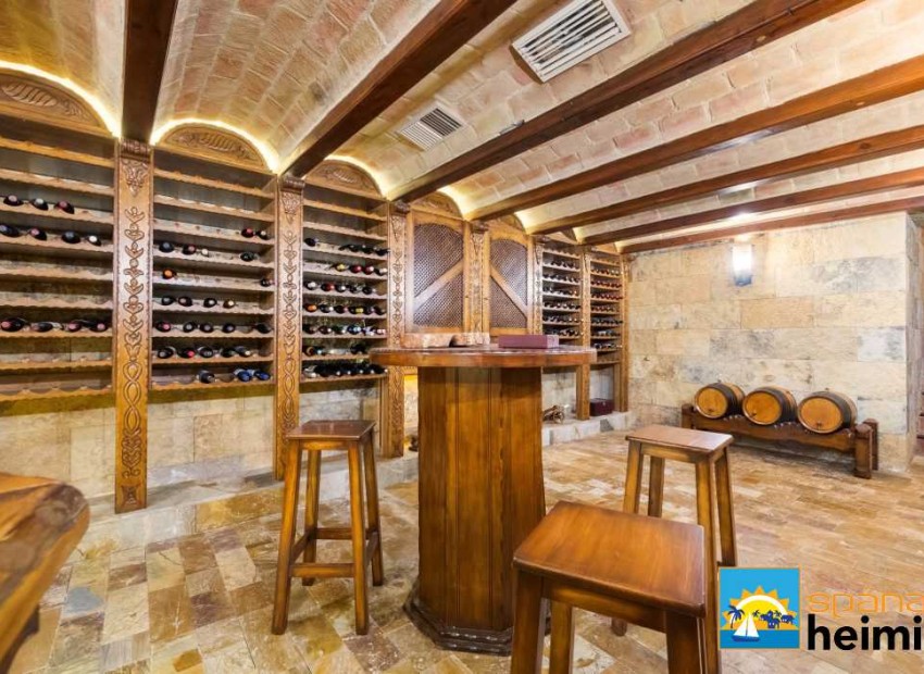 Endursala - Íbúð í fjölbýli -
Orihuela - Orihuelaborg og nærsvæði