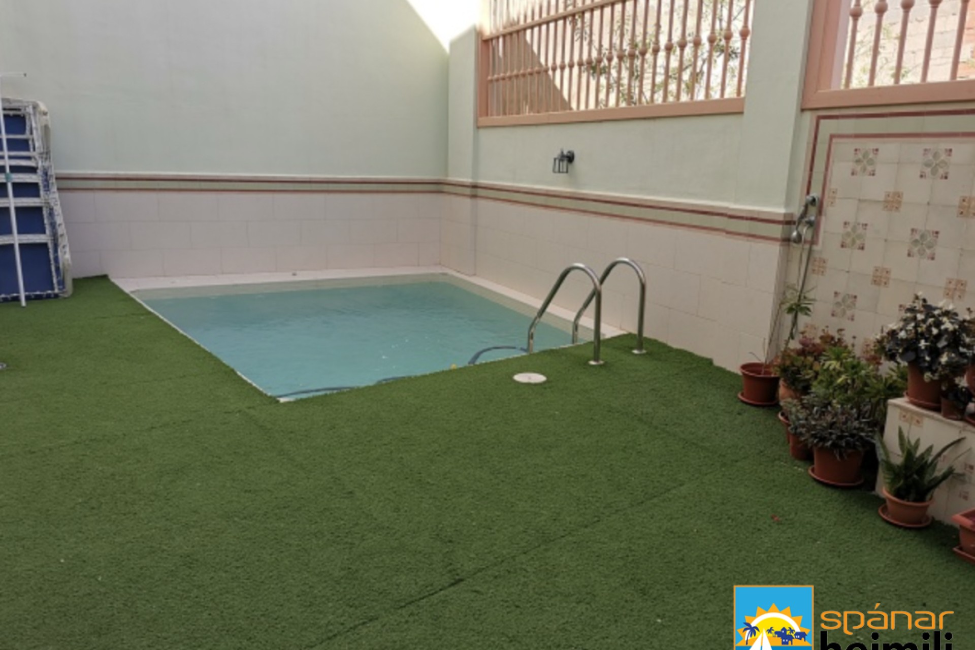 Endursala - Sveitabýli -
Orihuela - Orihuelaborg og nærsvæði