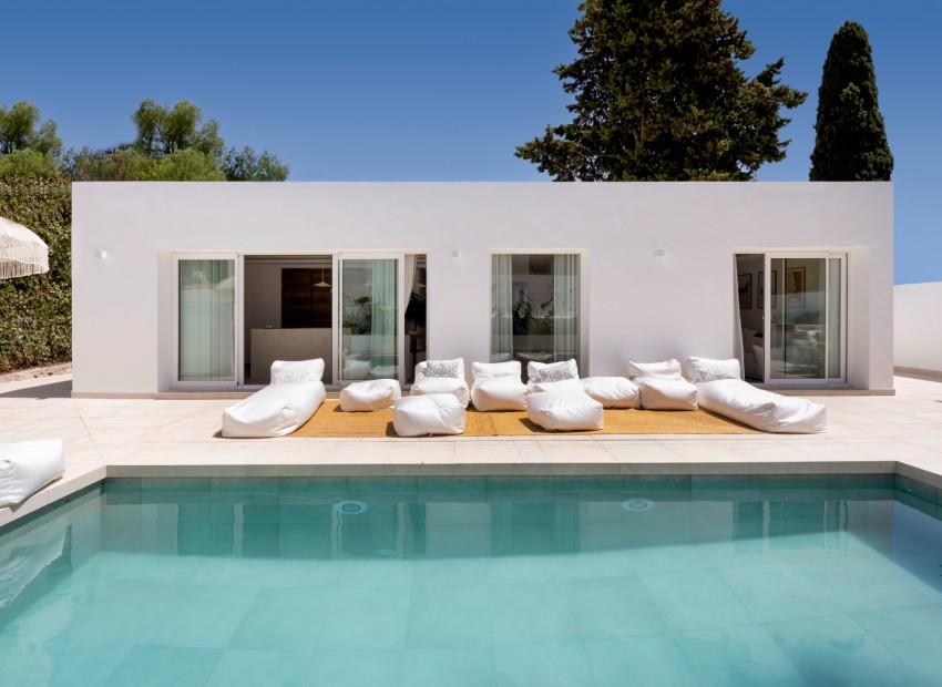 Herverkoop - Villa -
Málaga/Marbella - Marbella