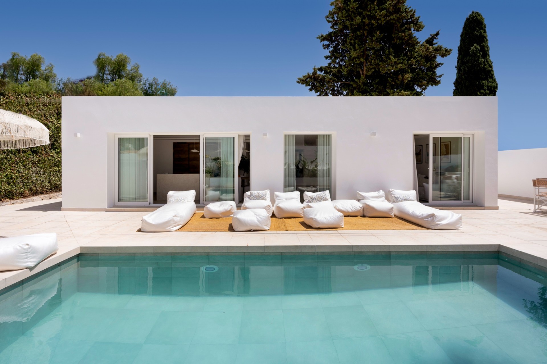 Herverkoop - Villa -
Málaga/Marbella - Marbella
