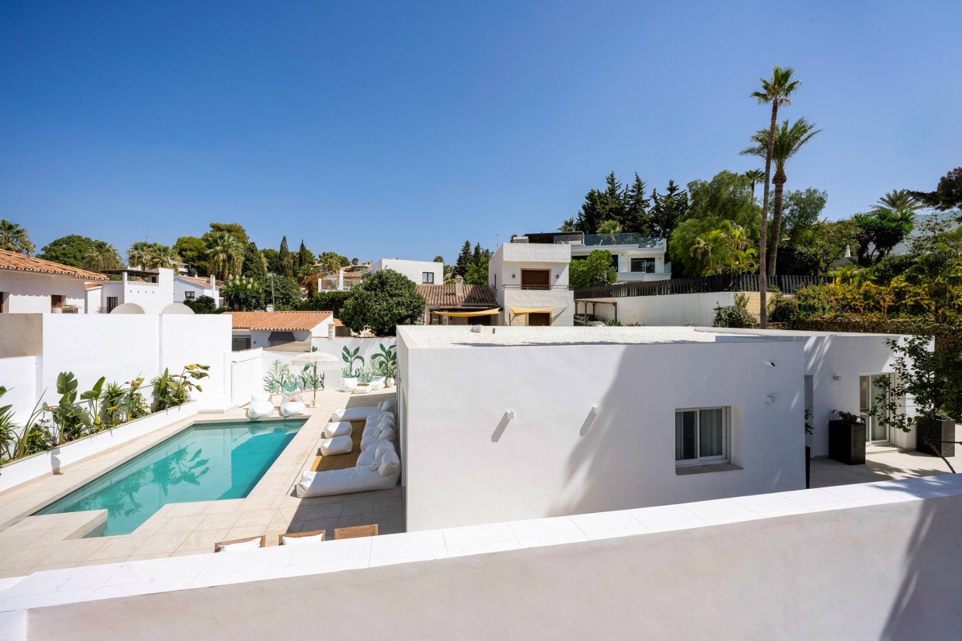 Herverkoop - Villa -
Málaga/Marbella - Marbella