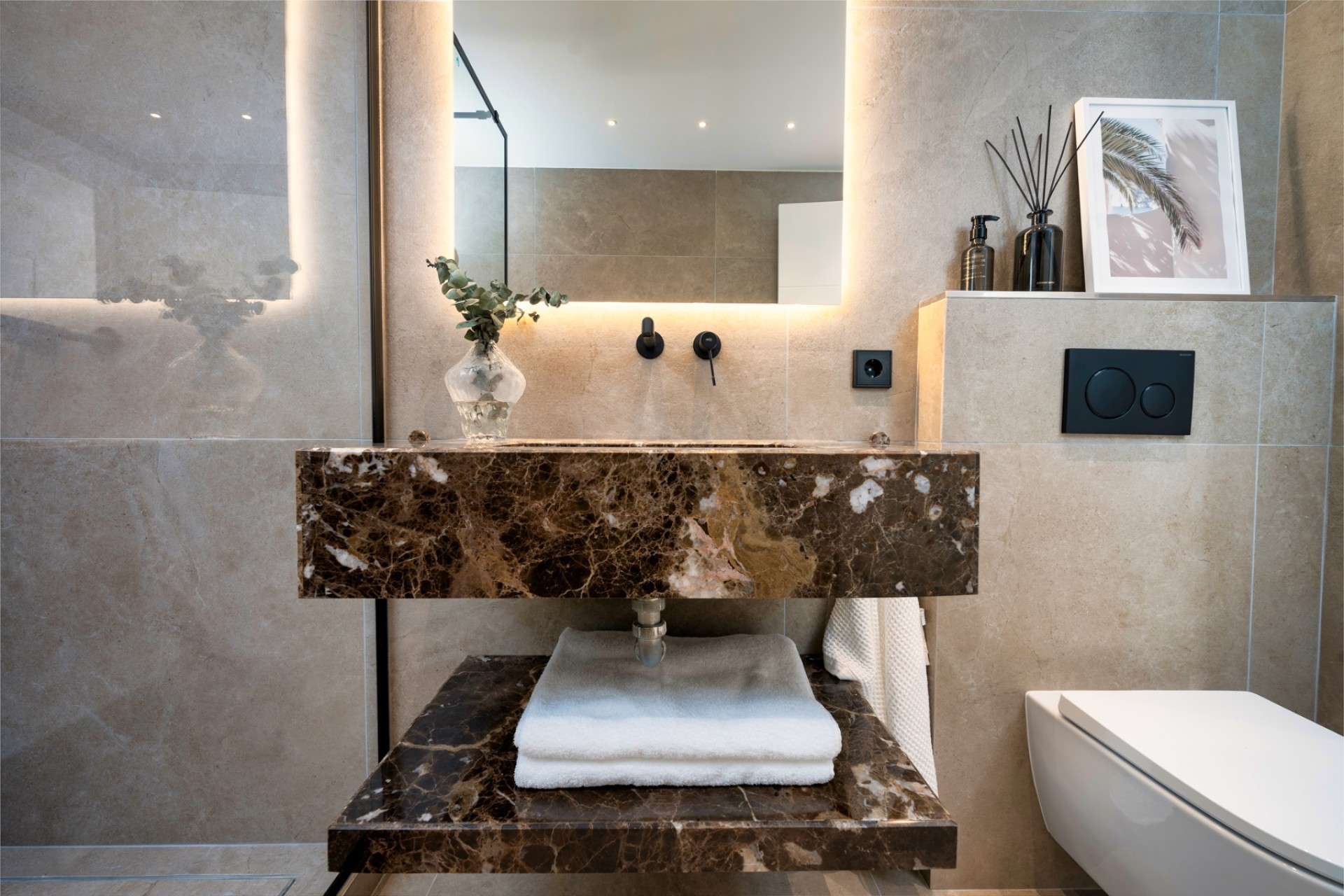 Herverkoop - Villa -
Málaga/Marbella - Marbella