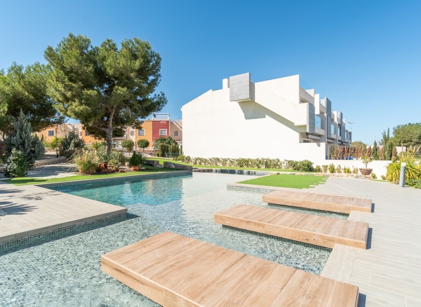 New Build - Apartment in a duplex -
Los Altos/Los Balcones