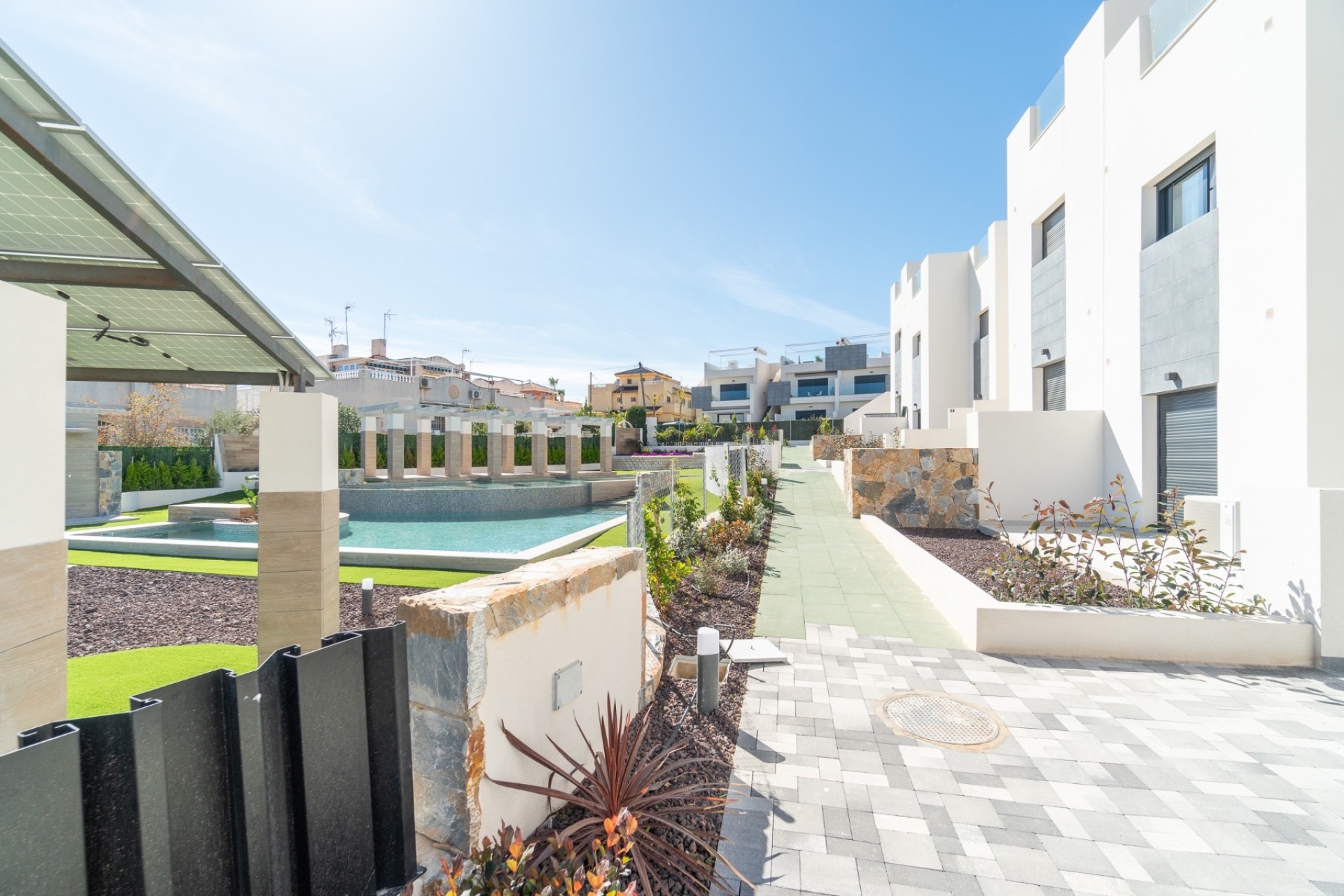 New Build - Apartment in a duplex -
Los Altos/Los Balcones