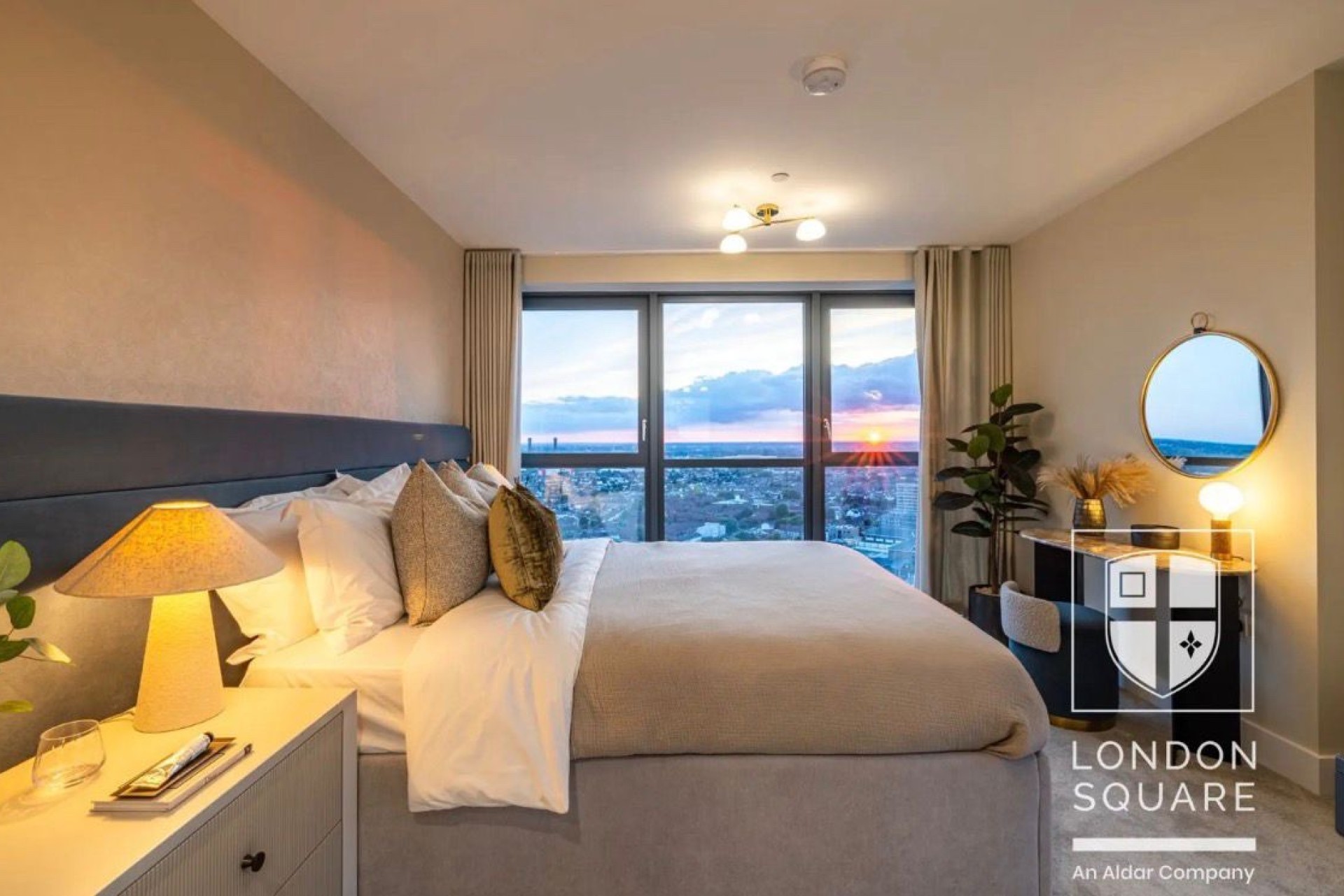 New Build - Apartment -
London