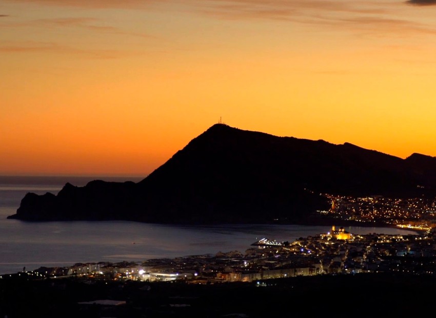 Nowy budynek - Willa -
Albir, Alfaz / Altea - Altea