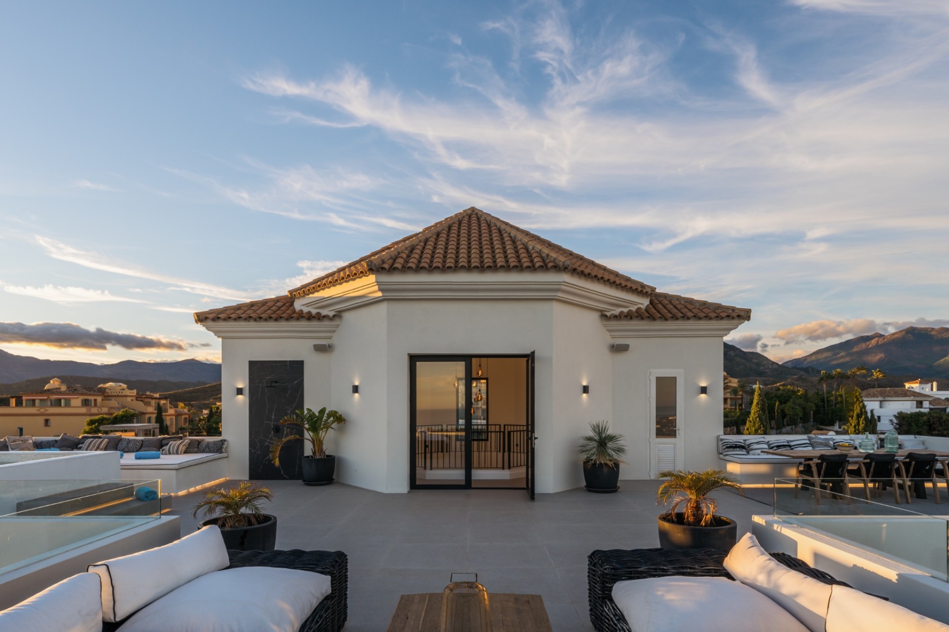 Nowy budynek - Willa -
Málaga/Marbella - Marbella