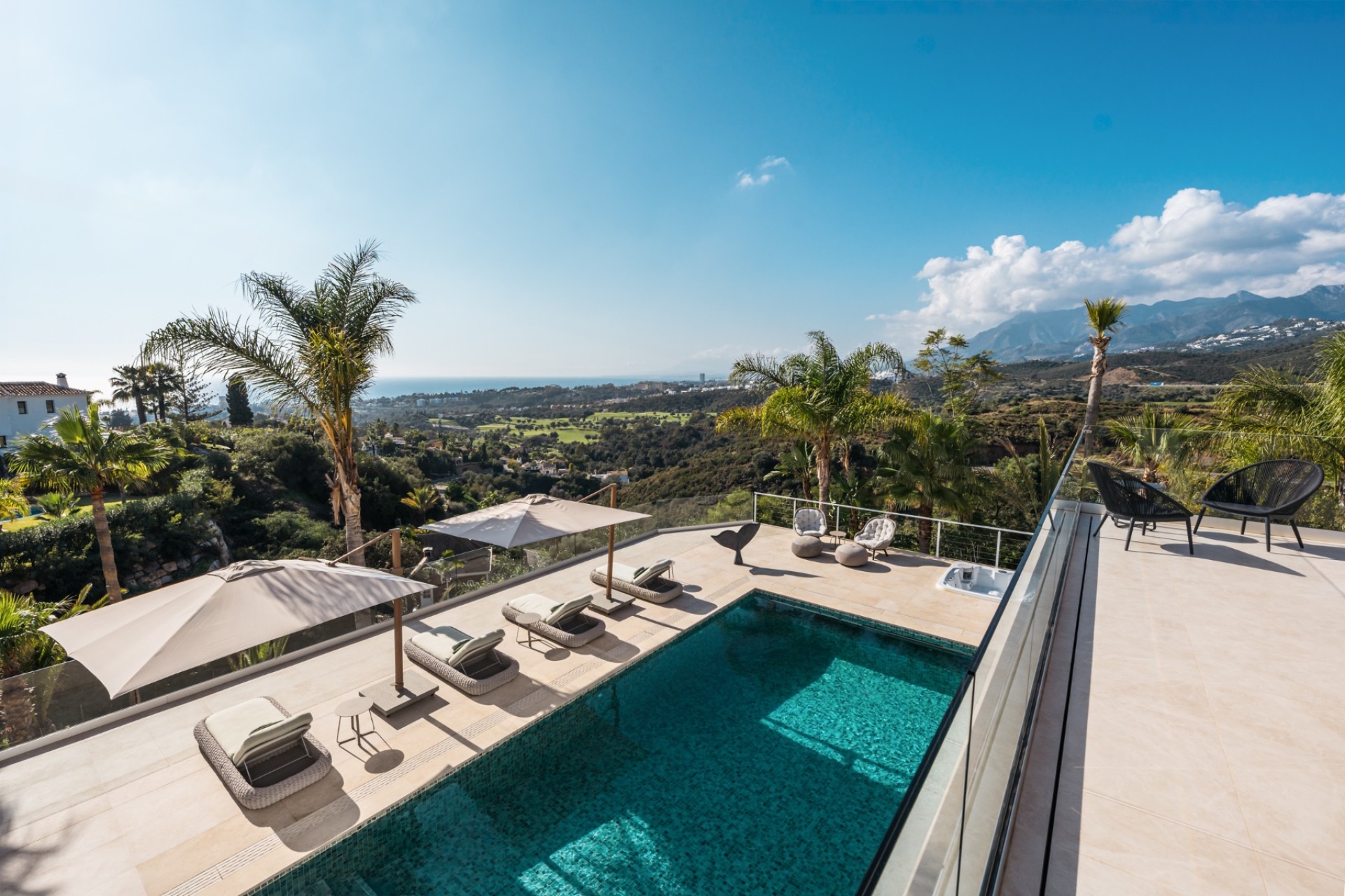 Nybyggeri - Villa -
Málaga/Marbella - Marbella
