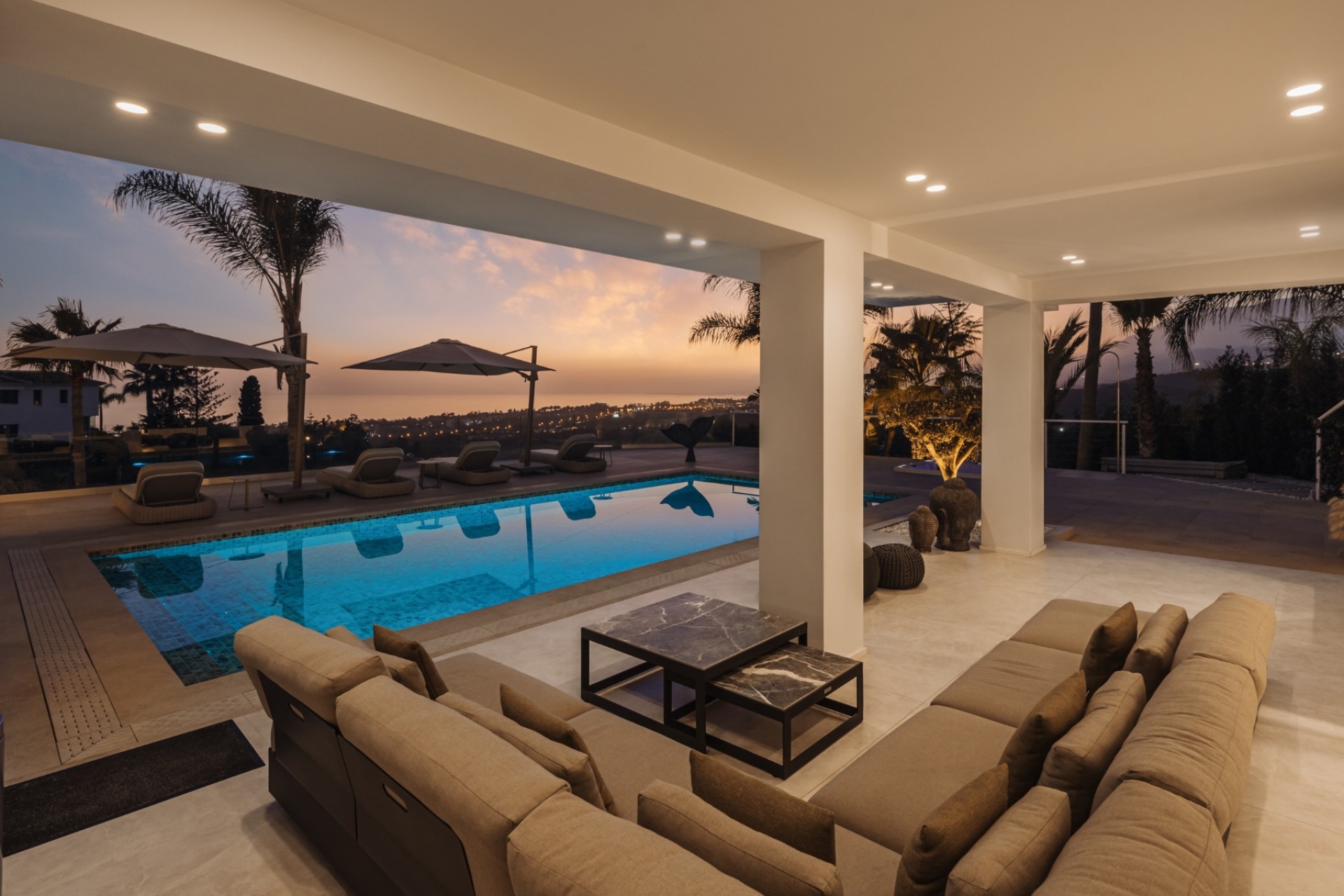 Nybyggeri - Villa -
Málaga/Marbella - Marbella