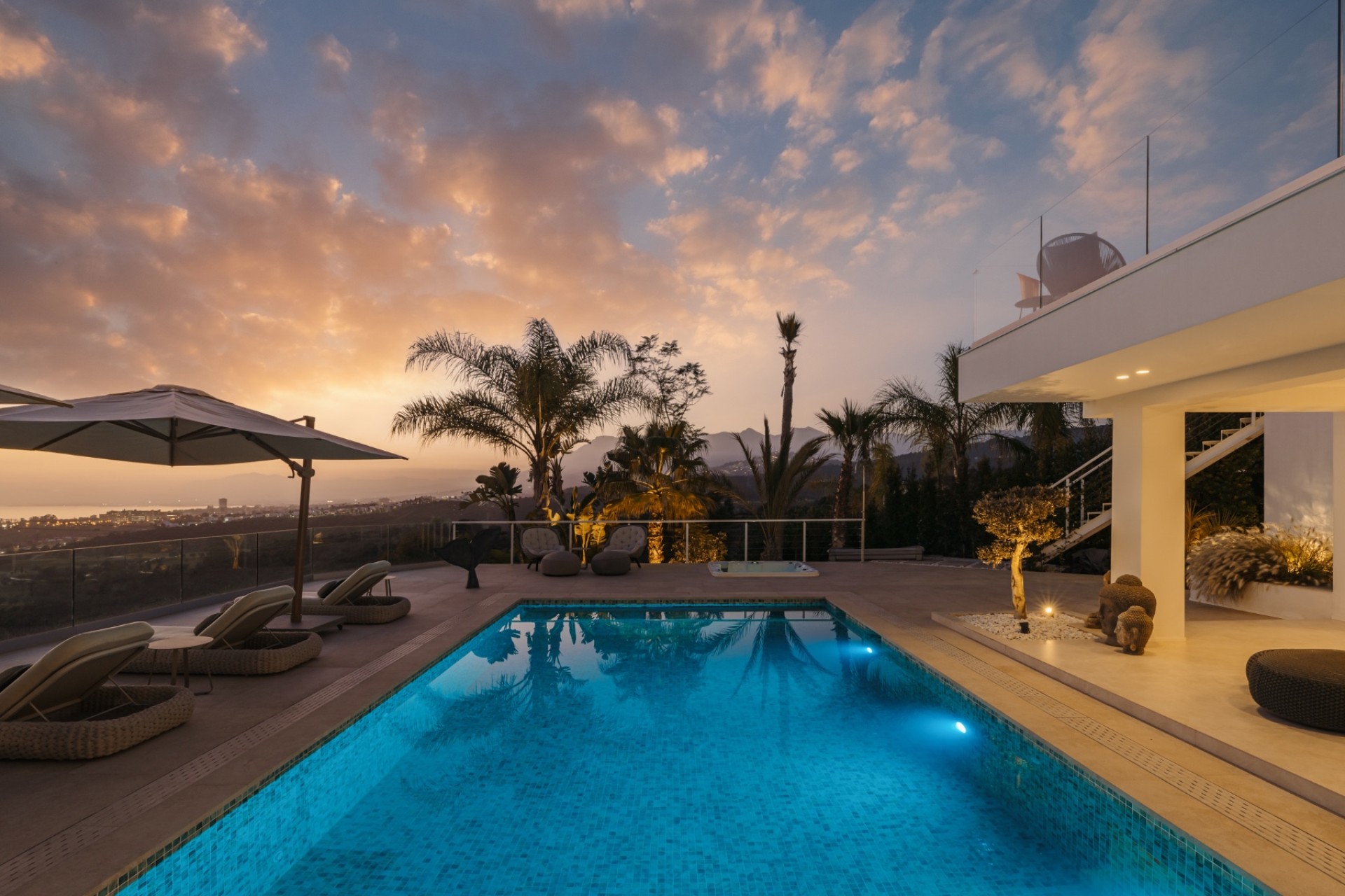 Nybyggeri - Villa -
Málaga/Marbella - Marbella