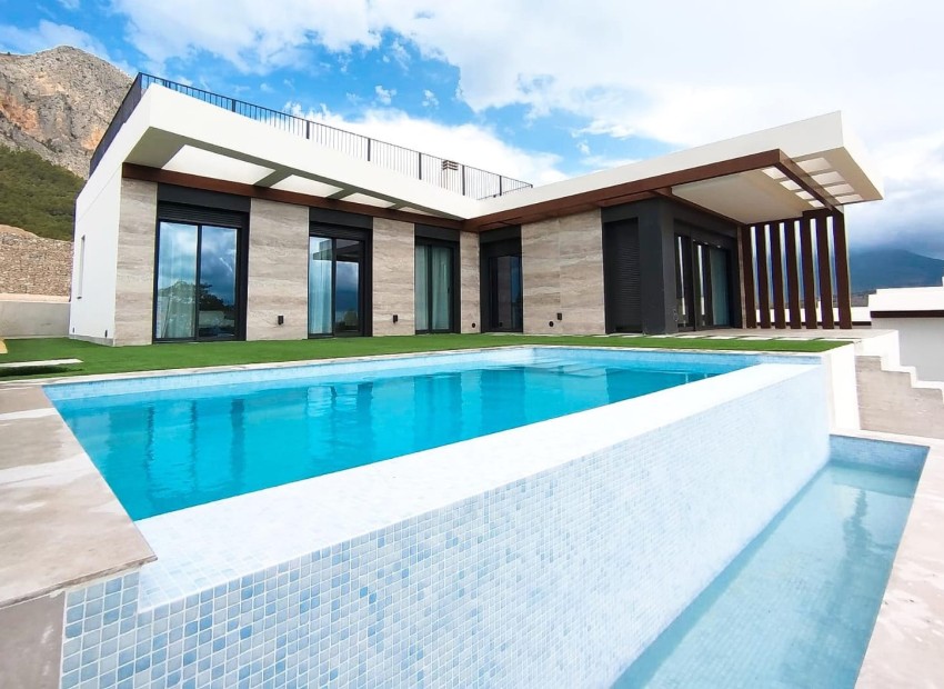 Nýbygging - Einbýli -
La Nucia/Polop - Polop 