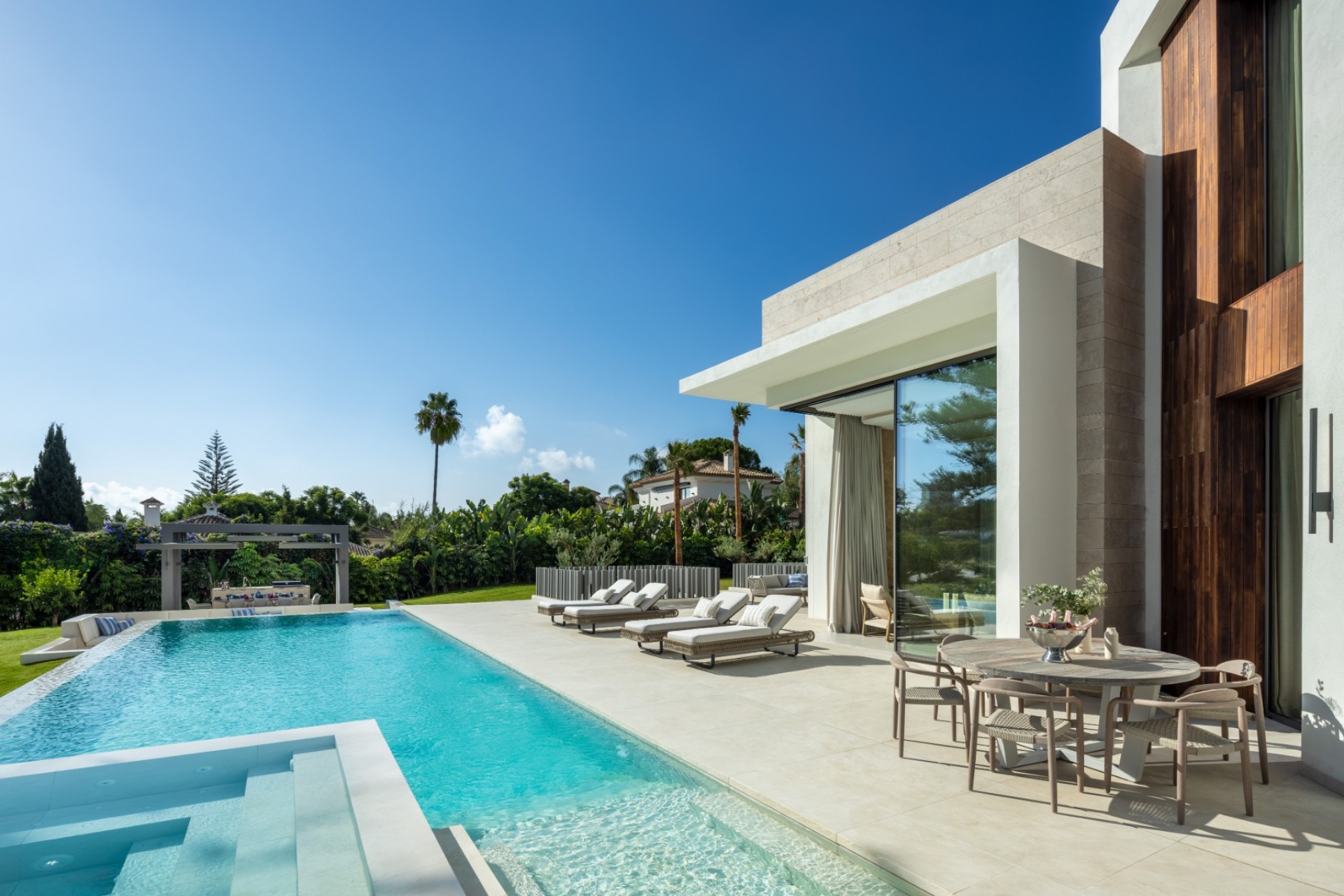 Nýbygging - Einbýli -
Málaga/Marbella - Marbella