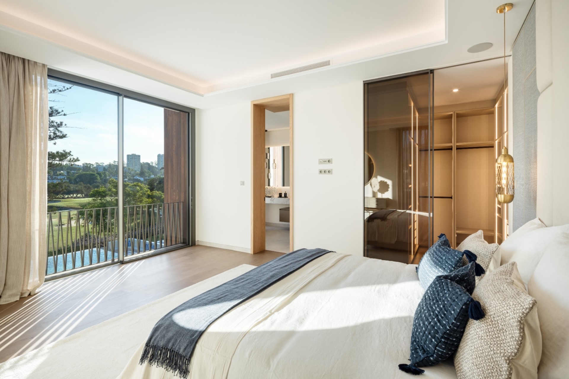 Nýbygging - Einbýli -
Málaga/Marbella - Marbella