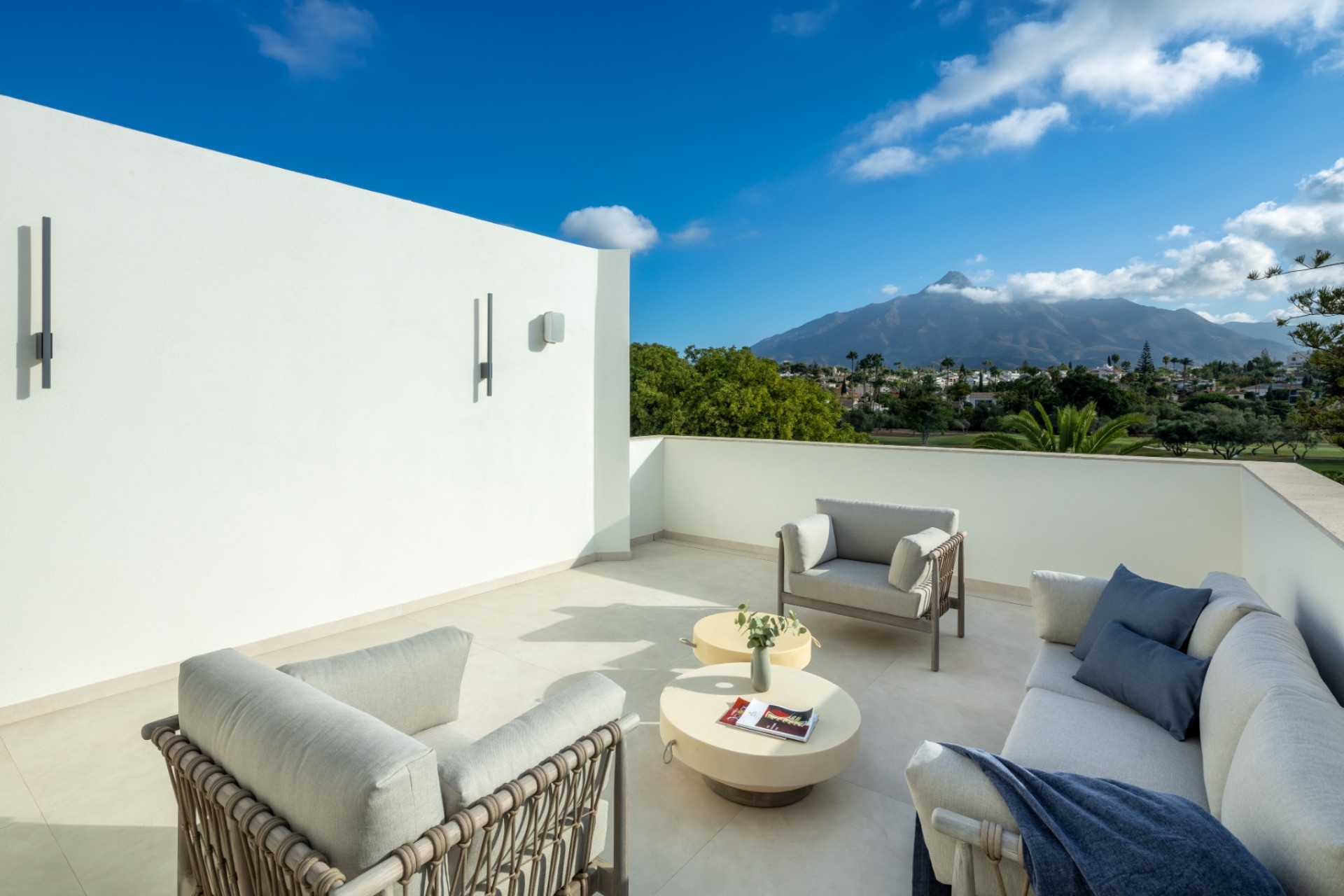 Nýbygging - Einbýli -
Málaga/Marbella - Marbella