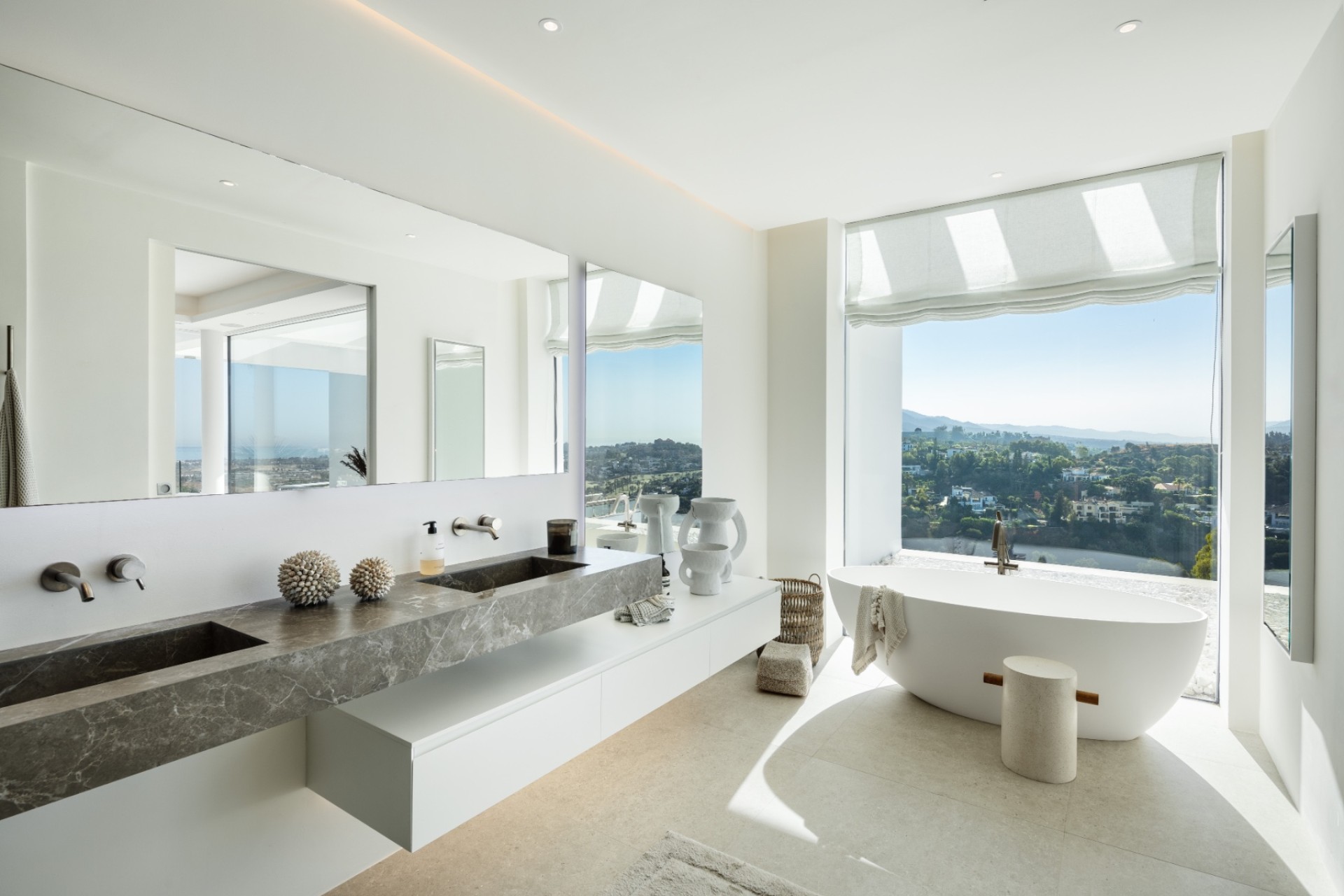Nýbygging - Einbýli -
Málaga/Marbella - Marbella