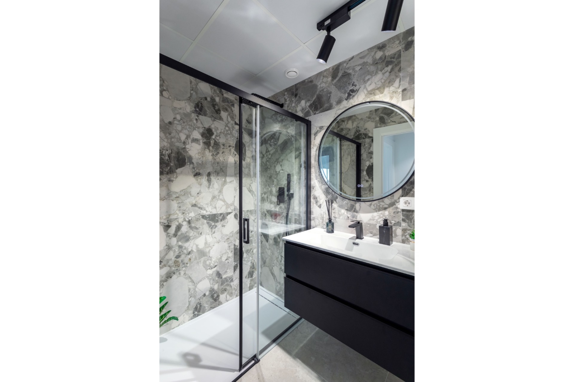 Nýbygging - Íbúð í fjölbýli -
Finestrat - Balcon de Finestrat