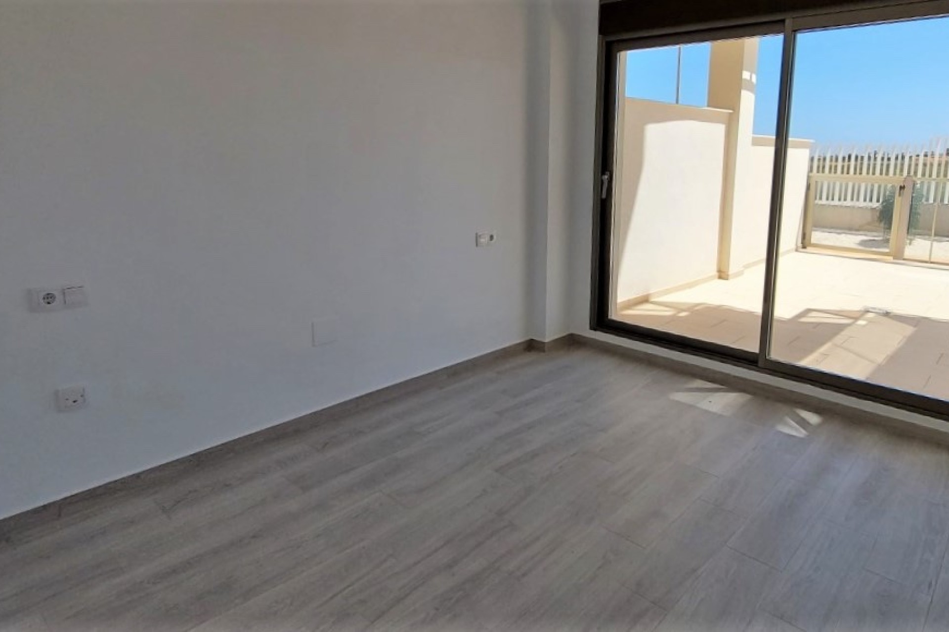 Obra nueva - Apartamento -
Villamartin