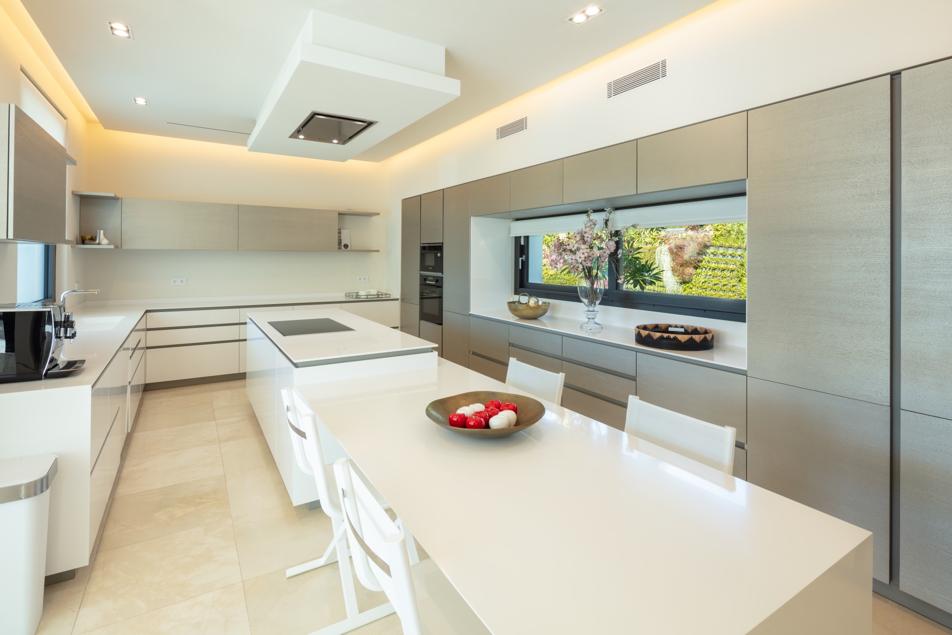 Obra nueva - Villa -
Málaga/Marbella - Marbella