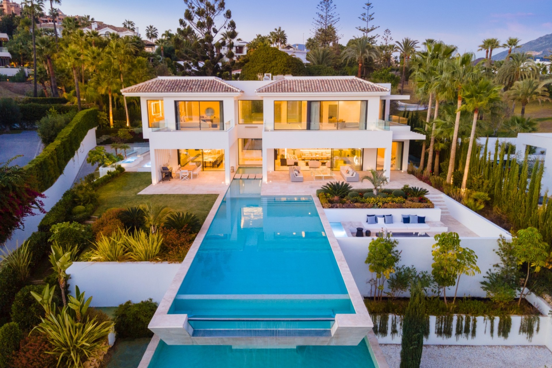 Obra nueva - Villa -
Málaga/Marbella - Marbella