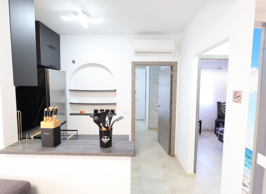 Resale - Apartment / flat -
Torrevieja - Acequion