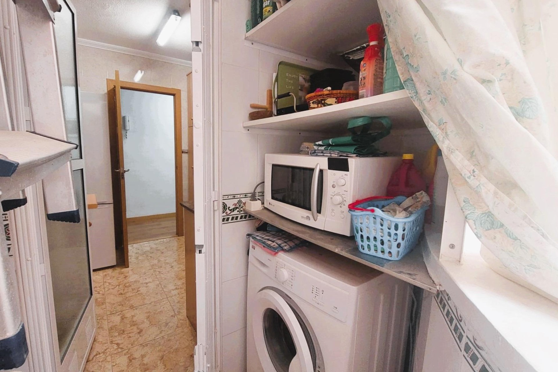 Resale - Apartment / flat -
Torrevieja - Centro