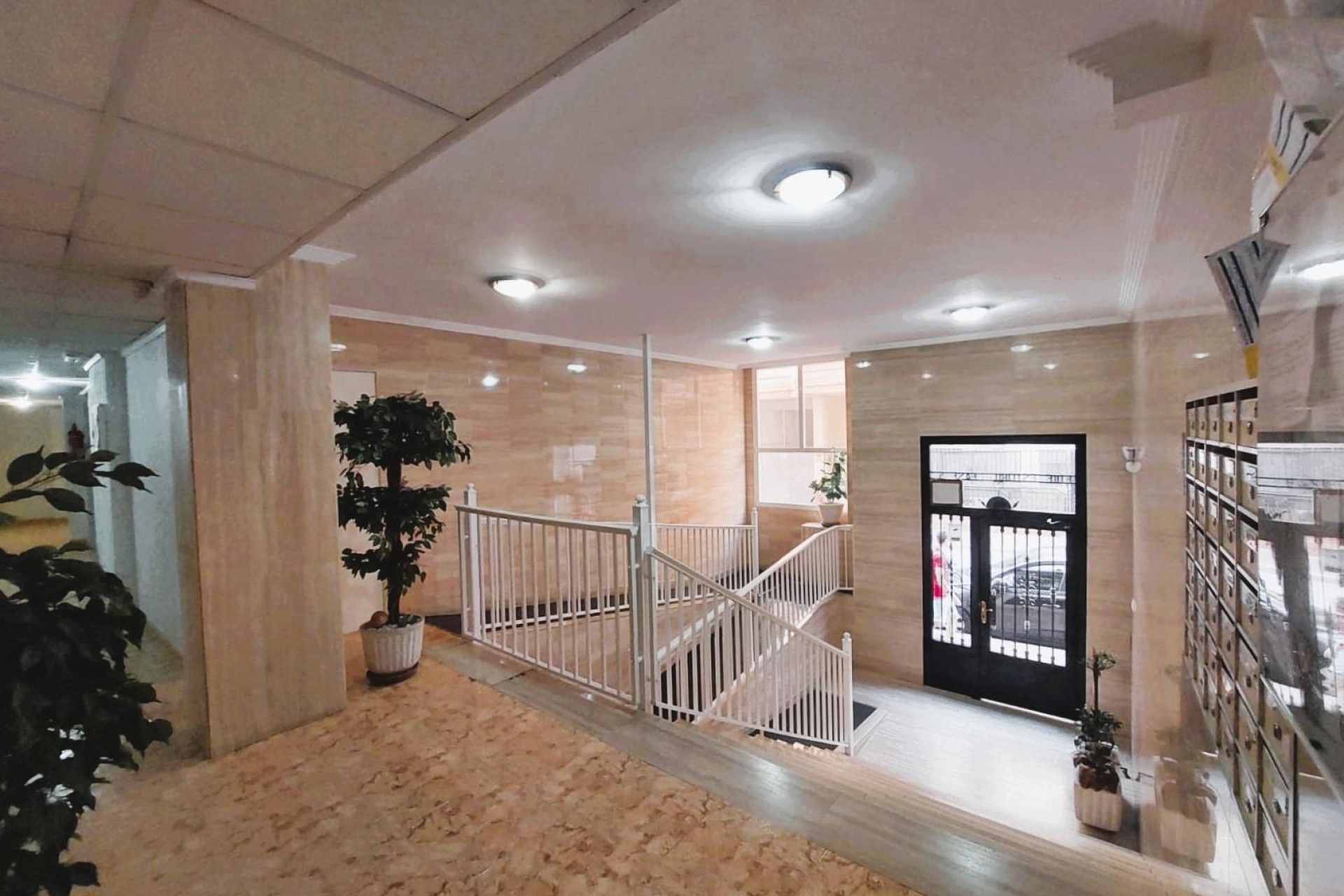 Resale - Apartment / flat -
Torrevieja - Centro