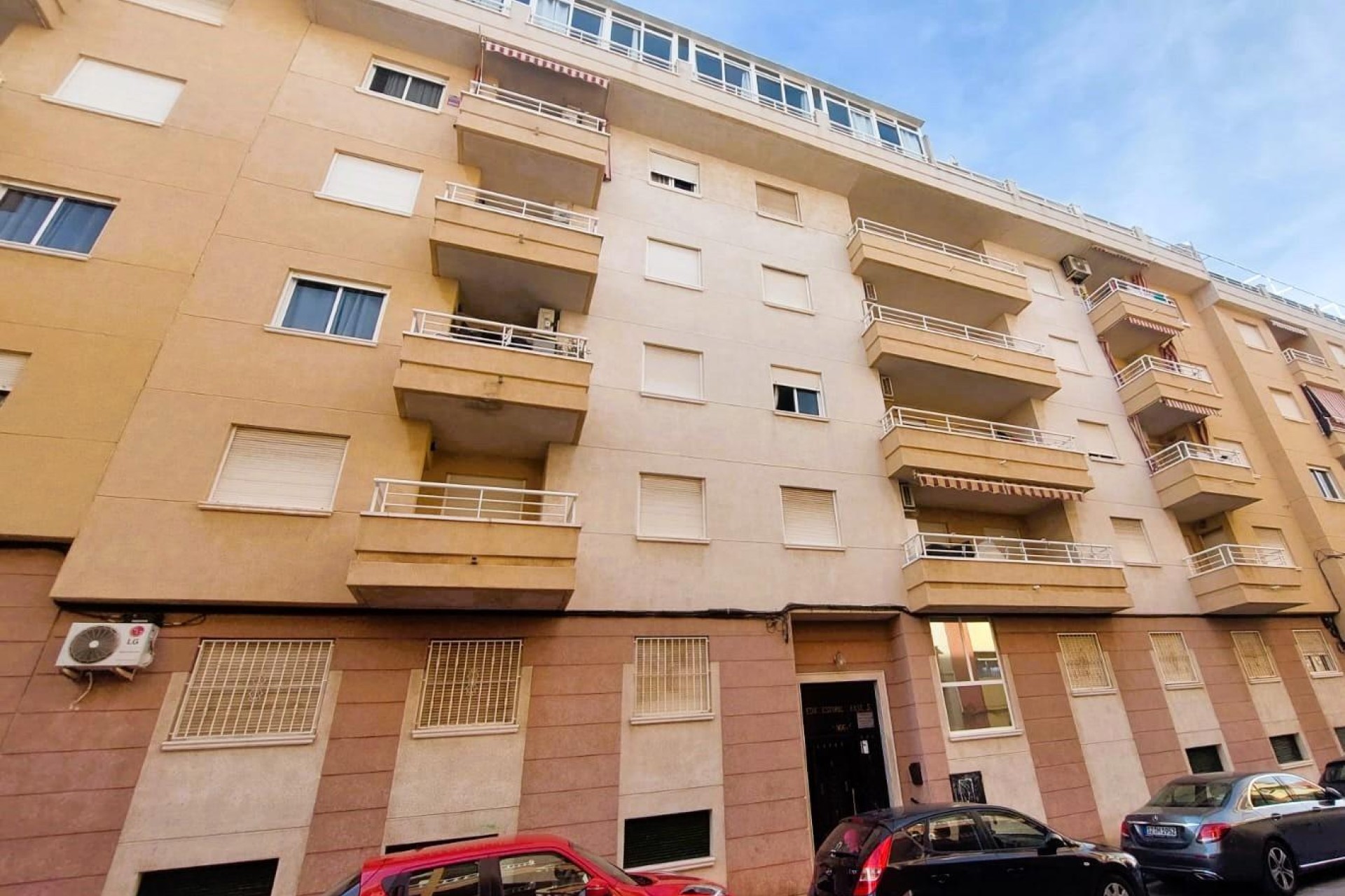 Resale - Apartment / flat -
Torrevieja - Centro