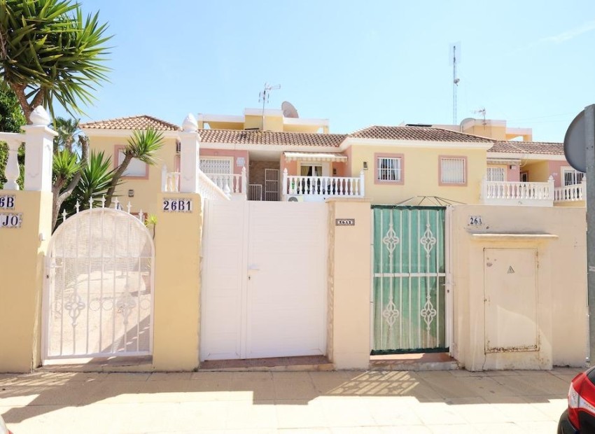 Resale - Bungalow -
San Miguel de Salinas - Las filipinas
