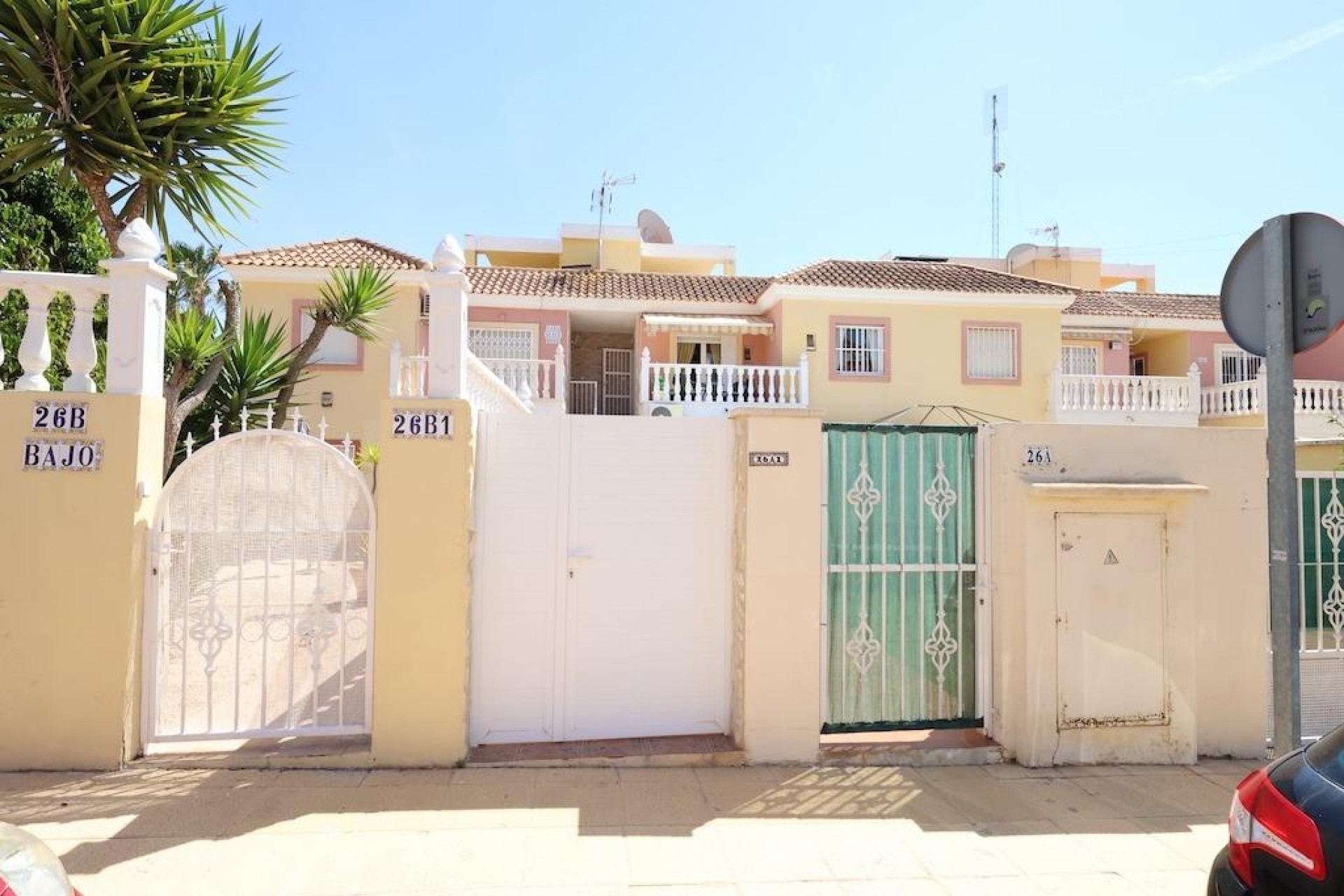 Resale - Bungalow -
San Miguel de Salinas - Las filipinas