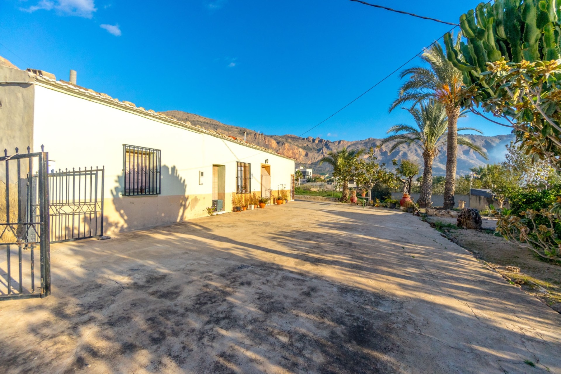 Resale - Finca style house -
Orihuela - Orihuelaborg og nærsvæði