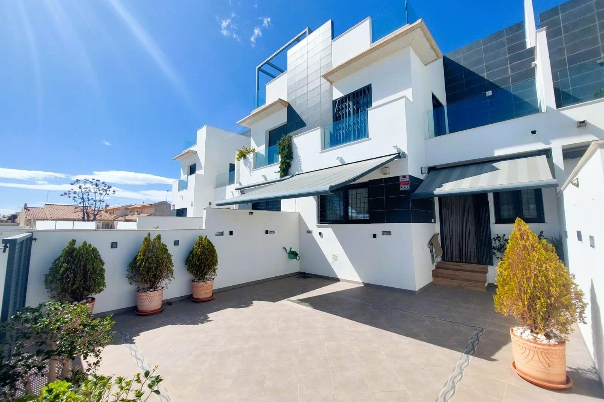 Resale - Townhouse -
Pilar de la Horadada - Torre De La Horadada