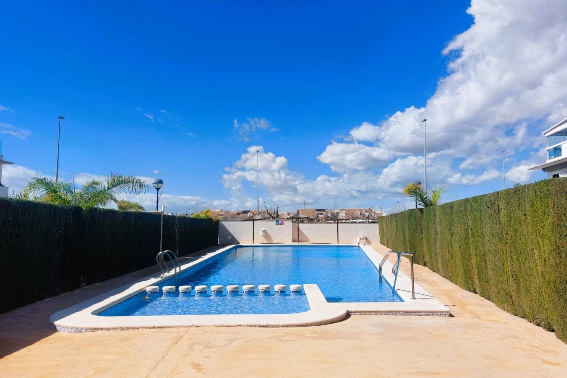 Resale - Townhouse -
Pilar de la Horadada - Torre De La Horadada