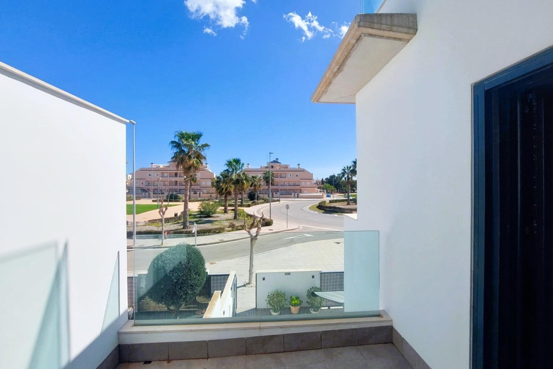 Resale - Townhouse -
Pilar de la Horadada - Torre De La Horadada