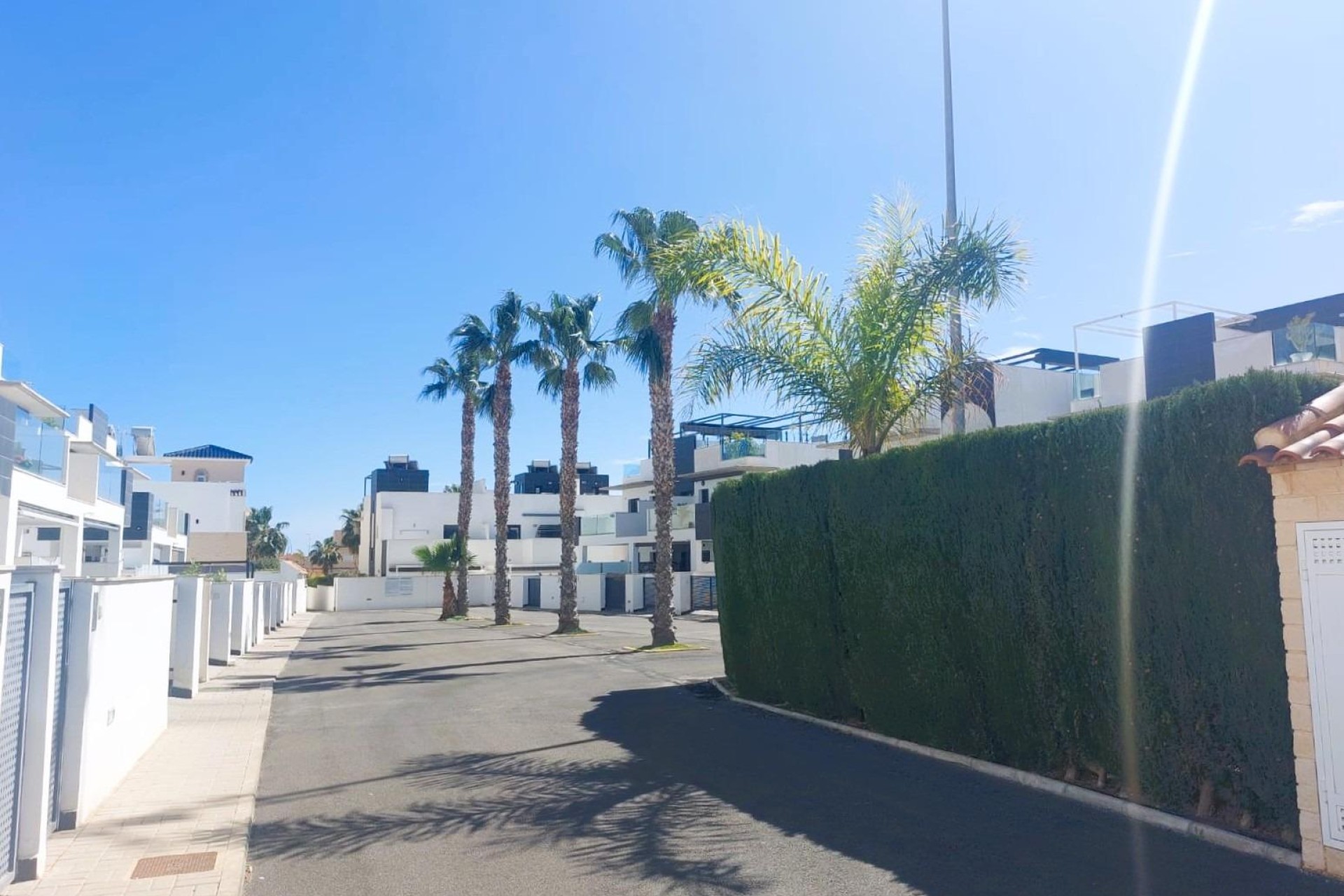 Resale - Townhouse -
Pilar de la Horadada - Torre De La Horadada