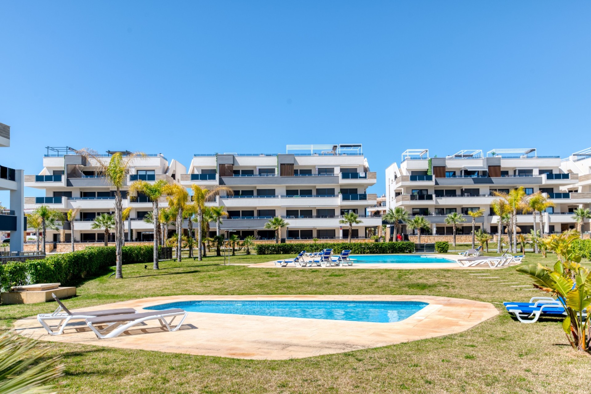 Reventa - Apartamento -
Playa flamenca