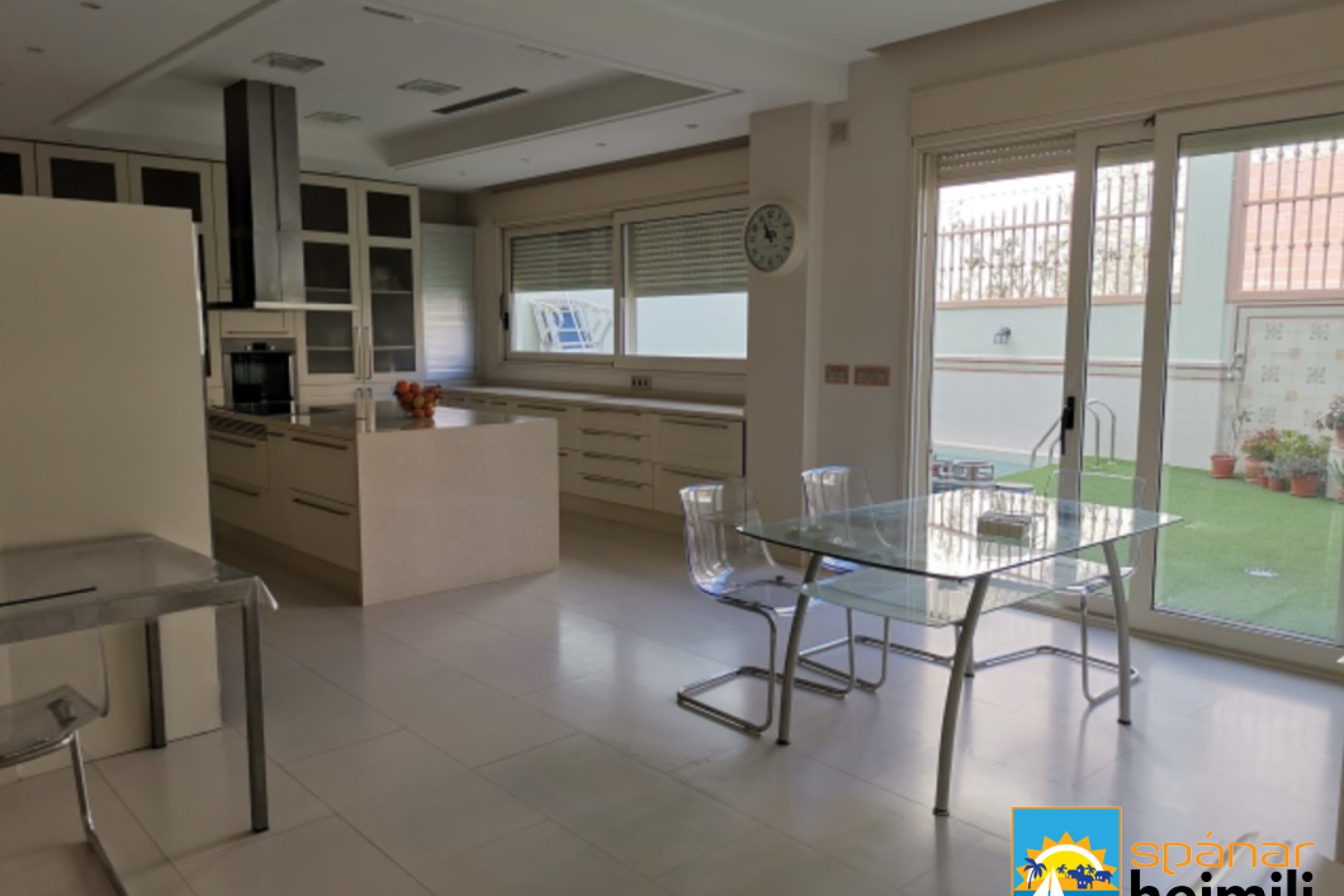 Reventa - Casa estilo finca -
Orihuela - Orihuelaborg og nærsvæði