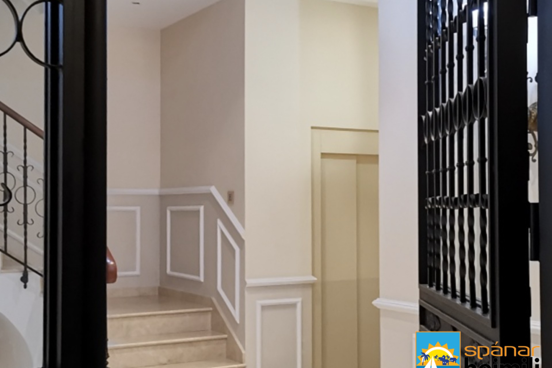 Reventa - Casa estilo finca -
Orihuela - Orihuelaborg og nærsvæði